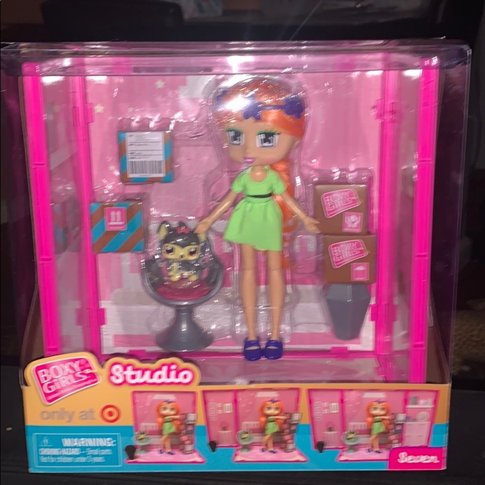 Boxy girls studio seven